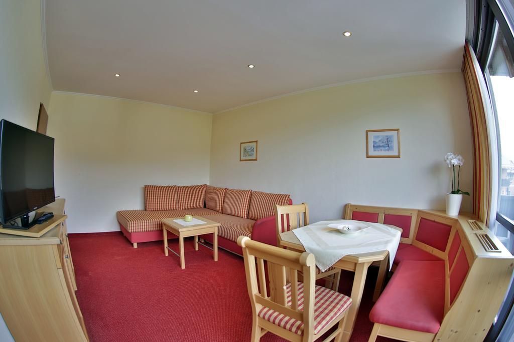 Appartement Sport Girbl Strobl Extérieur photo